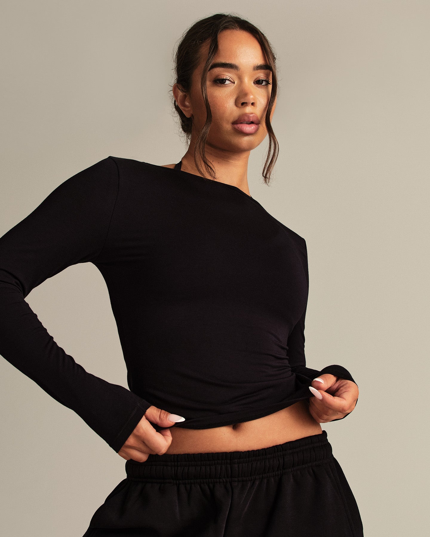 Smooth Contour Long Sleeve Reversible T-Shirt | Black