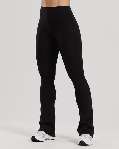 Essential Mini Flared Leggings | Black