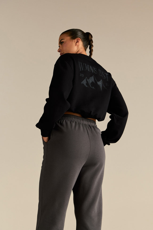 Comfort Outdoor Cropped Crew Neck | Black