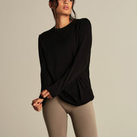 Lightweight Seamless Long Sleeve T-Shirt | Black