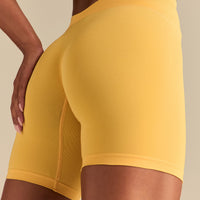 Define 2.0 Seamless Low Back Shorts | Mango