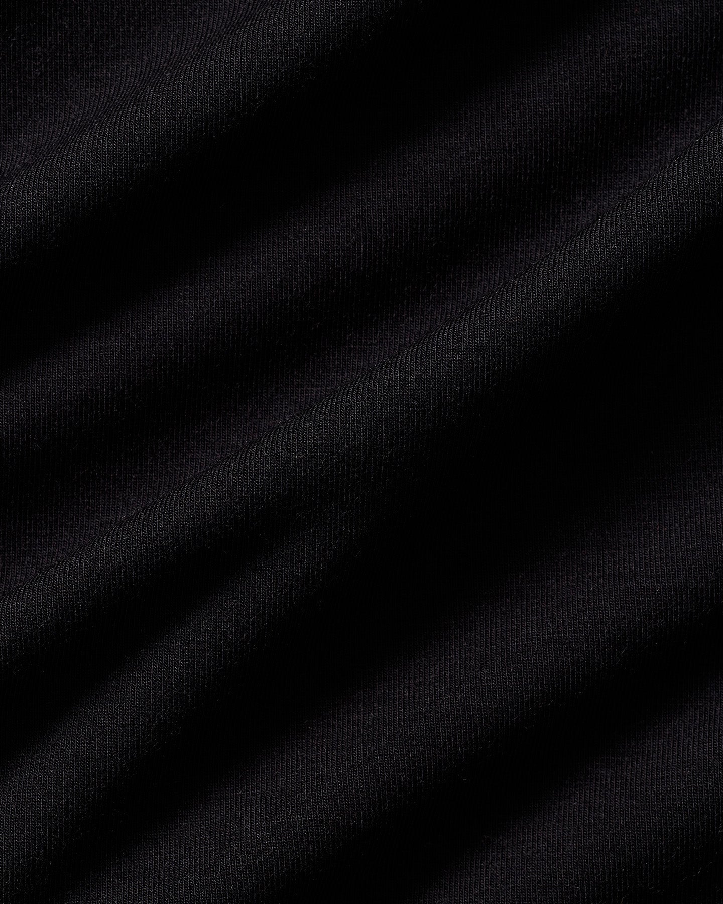 Smooth Contour Long Sleeve Reversible T-Shirt | Black