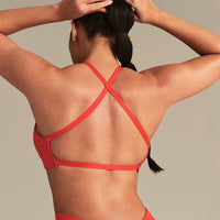 Define 2.0 Cross Back Bra | Lava Red