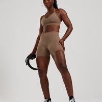 Define 2.0 Seamless Scrunch 4" Shorts | Caribou