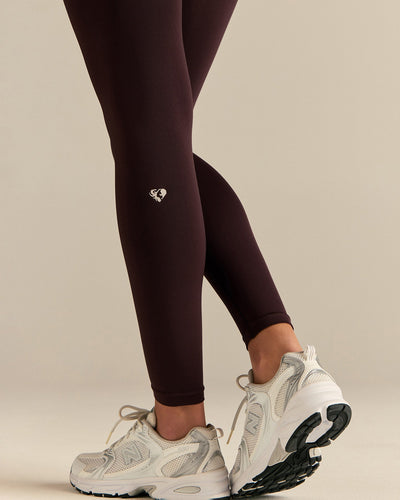 Define 2.0 Seamless Scrunch Leggings | Cafe Noir