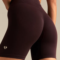 Define 2.0 Seamless Scrunch 6" Shorts | Cafe Noir
