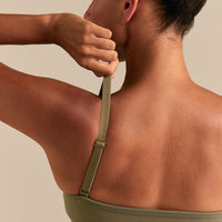 Motion Seamless Straight Neck Bra | Willow