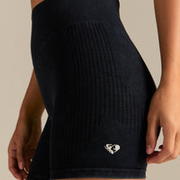 Power Seamless Shorts | Washed Black