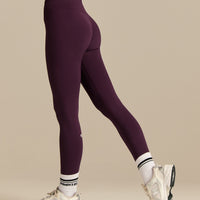 Define 2.0 High Waist Scrunch Leggings | Blackberry (1/6)