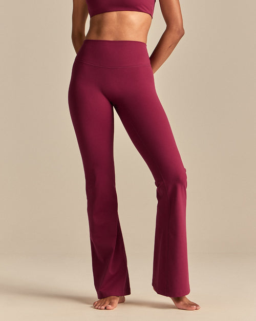 FormFlex High Waist Flared Pants | Deep Berry