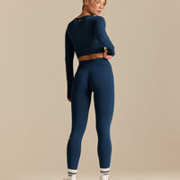 Define 2.0 Long Sleeve Scrunch Crop Top | True Navy (3/6)