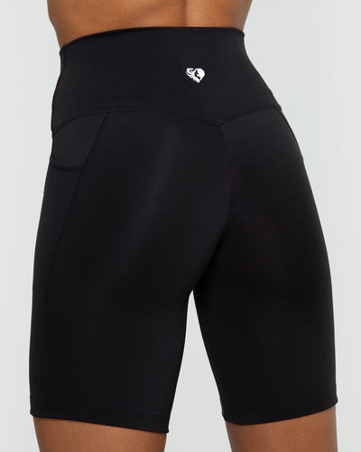 Black cycling shorts high waisted 2025