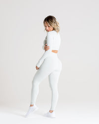 Power Seamless Long Sleeve Crop Top | Washed Light Grey