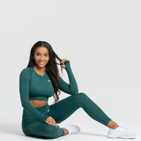 Power Seamless Long Sleeve Crop Top | Forest Green